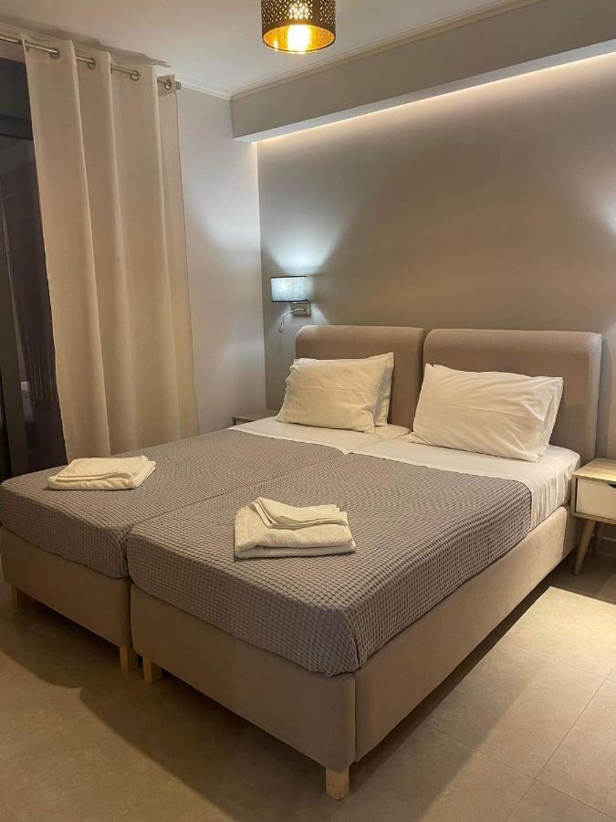 Iris Villas Complex Frinion Bilik gambar