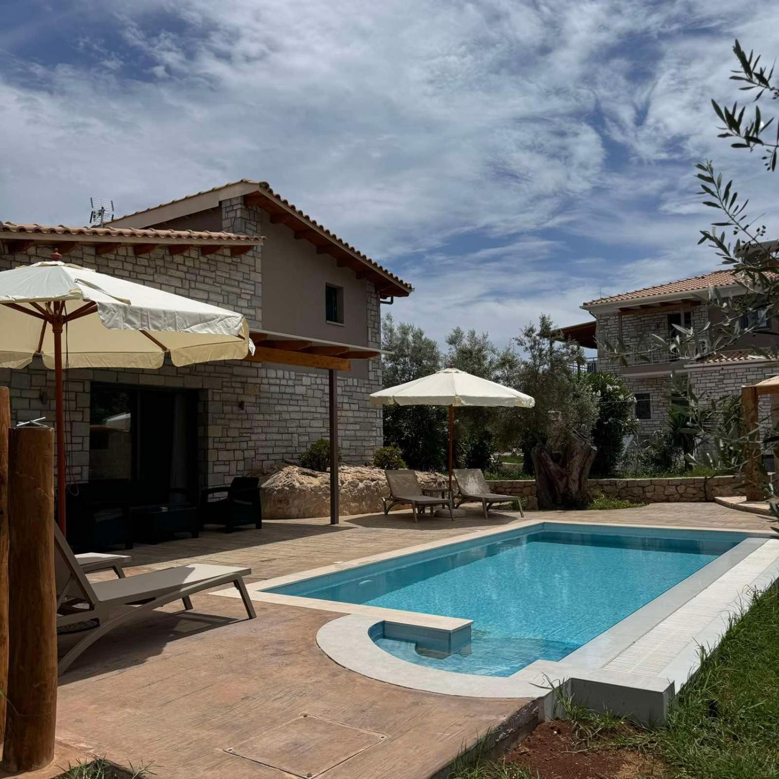 Iris Villas Complex Frinion Luaran gambar