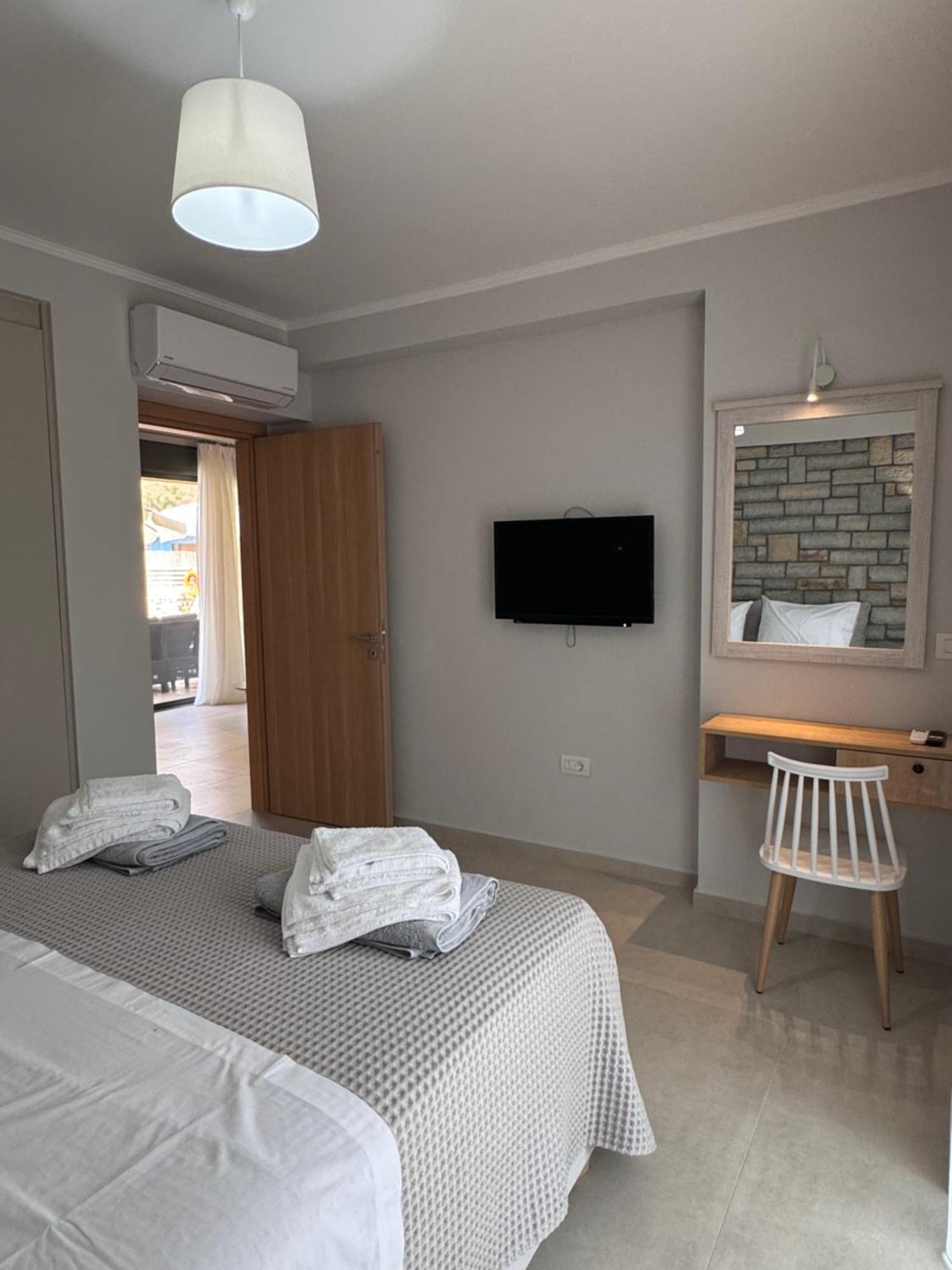 Iris Villas Complex Frinion Luaran gambar